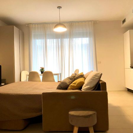 Loft With Terrace In Uptown Milan Near Rho Fiera Daire Pero Dış mekan fotoğraf
